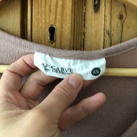 Carve Designs Pale Blush Pink Top Fringe Side V-Neck‎ Shirt Women's Size XS Boho - Picture 2 of 7